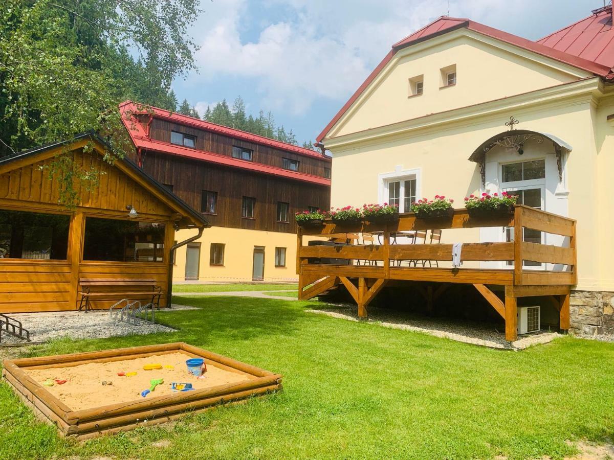 Stodola Na Bile Aparthotel Bila  Exterior photo